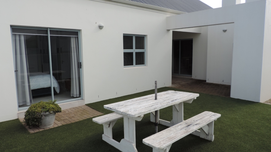 3 Bedroom Property for Sale in Blue Lagoon Western Cape